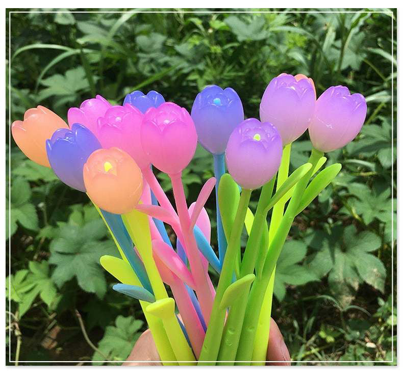 16 piece color changing flower pens