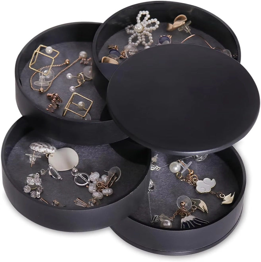 Twist & Treasure Jewelry Holder