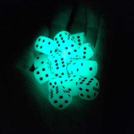 10 Piece Glow In The Dark Dice Set