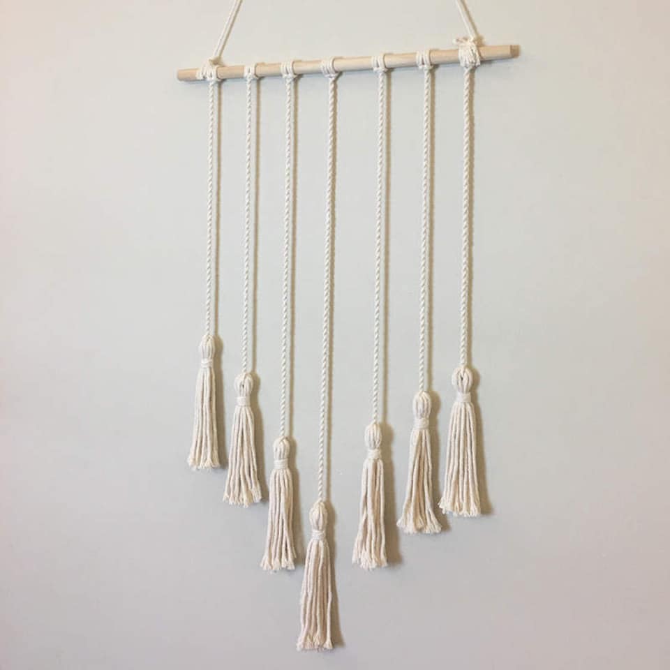 Macrame wall hanging photo decor